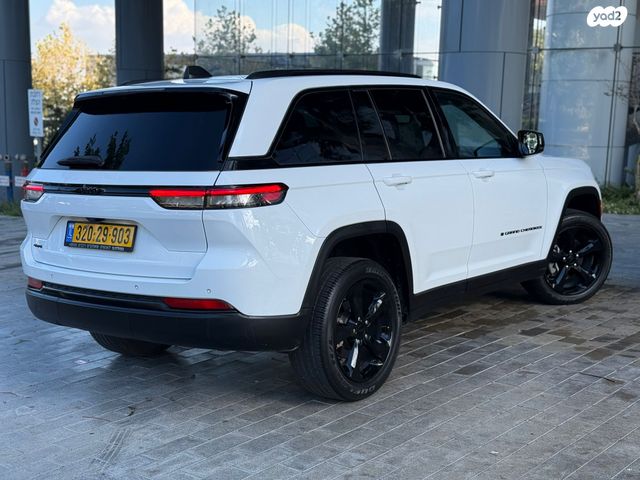 ג'יפ גרנד צ'ירוקי