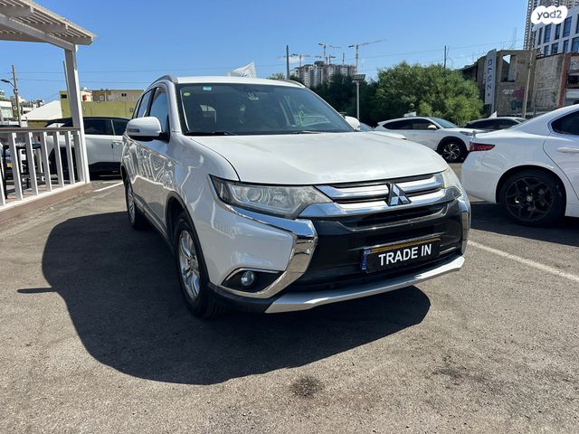 מודעת רכב מיצובישי אאוטלנדר 2