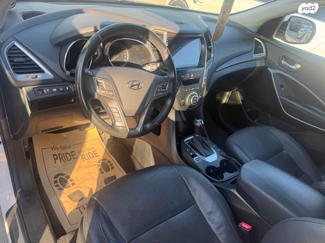 יונדאי סנטה פה