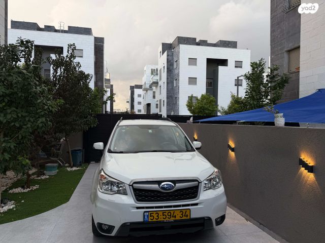 סובארו פורסטר