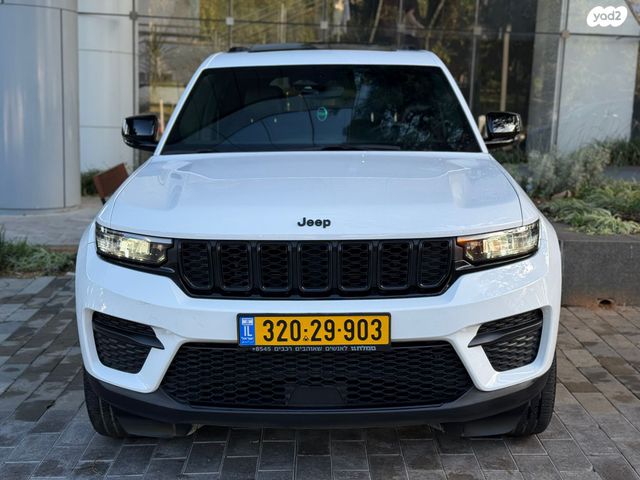 ג'יפ גרנד צ'ירוקי