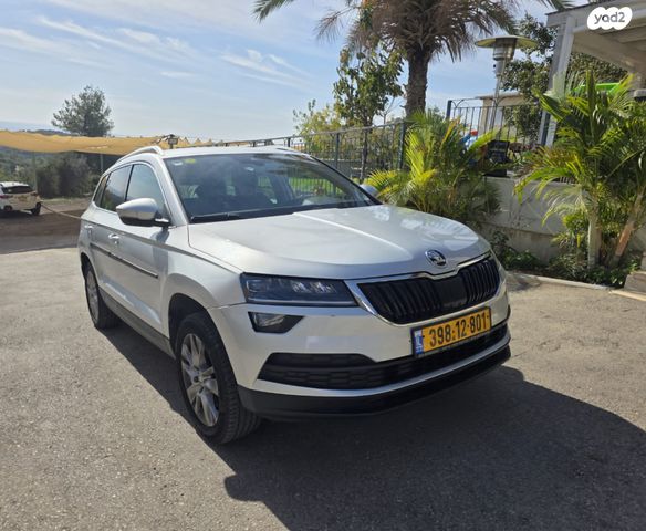 מודעת רכב סקודה קארוק 2