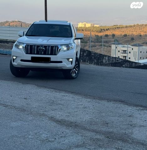 מודעת רכב טויוטה לנד קרוזר