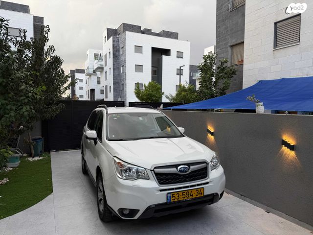 סובארו פורסטר