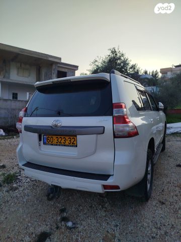 טויוטה לנד קרוזר