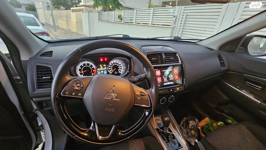 מיצובישי ASX