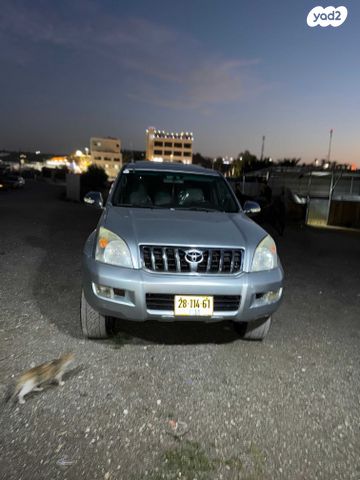 טויוטה לנד קרוזר