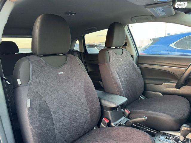 מיצובישי ASX