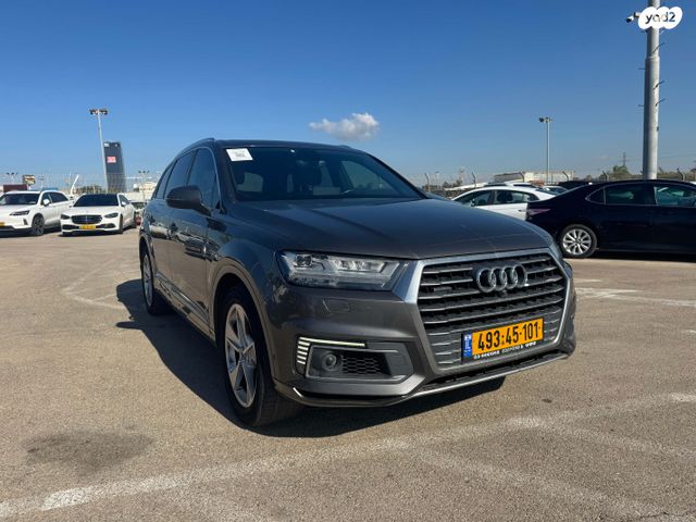 אאודי Q7