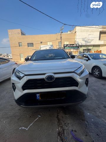 מודעת רכב טויוטה RAV4
