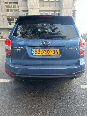 סובארו פורסטר