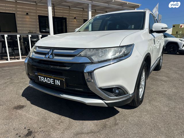 מודעת רכב מיצובישי אאוטלנדר 1