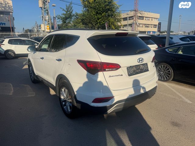 יונדאי סנטה פה