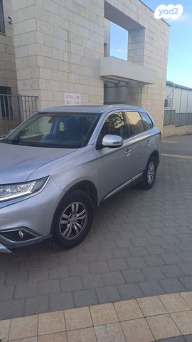 מיצובישי אאוטלנדר