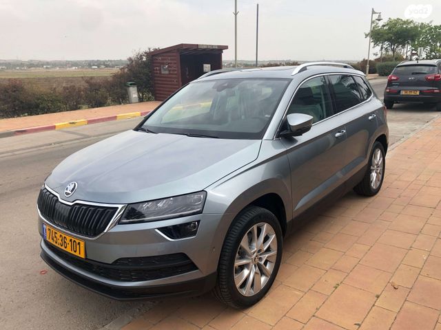 מודעת רכב סקודה קארוק