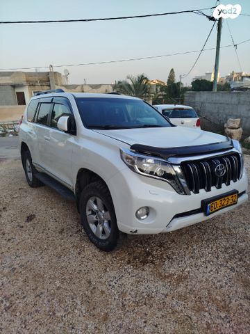 טויוטה לנד קרוזר
