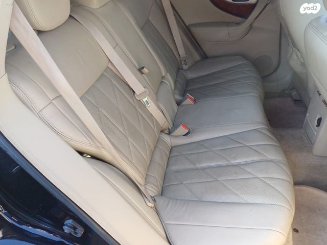 אינפיניטי QX70