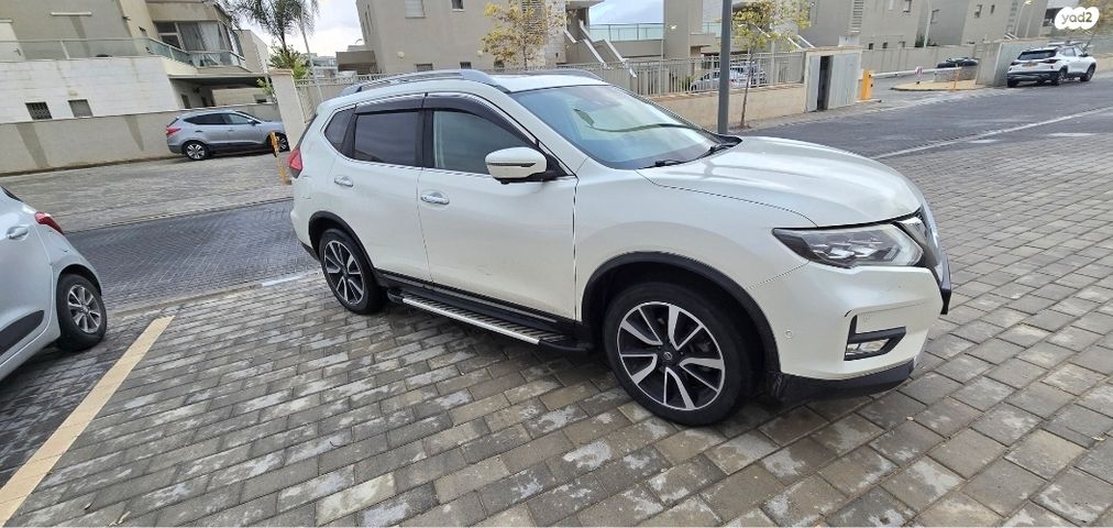 ניסאן אקס טרייל