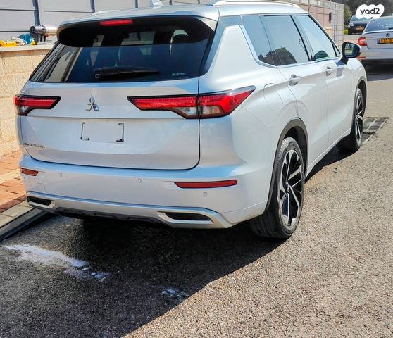 מודעת רכב מיצובישי אאוטלנדר