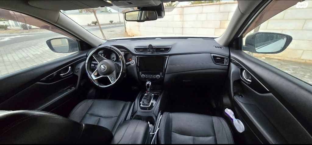 ניסאן אקס טרייל