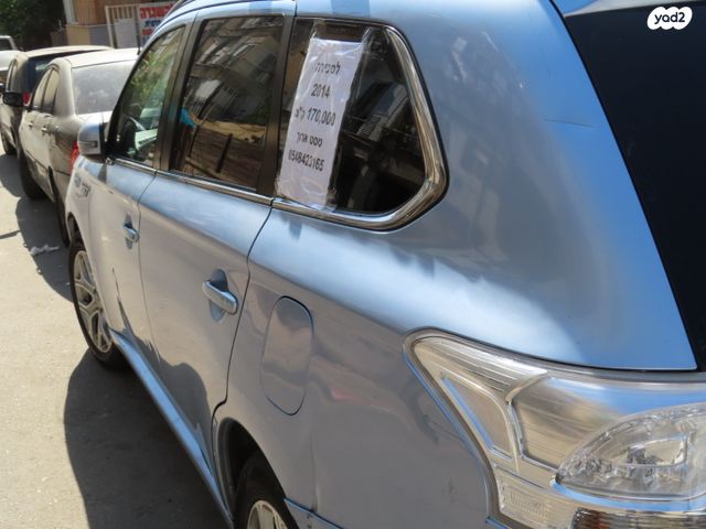 מיצובישי אאוטלנדר