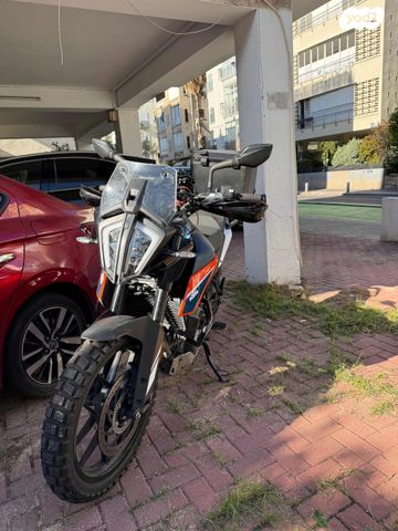 KTM Adventure 390