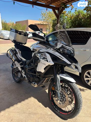 מודעת רכב בנלי TRK502X