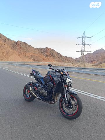 קאוואסאקי Z900