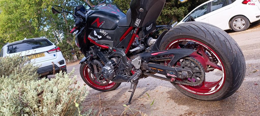 קאוואסאקי Z900