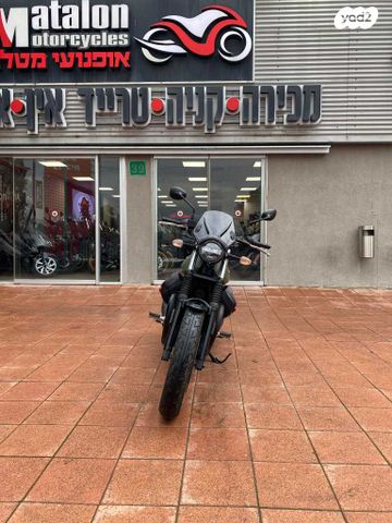 מוטוגוצי V7 Stone ABS