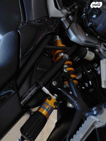 קאוואסאקי Z900