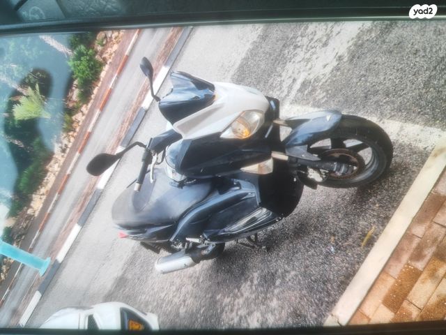 ימאהה X-Max 250 Black