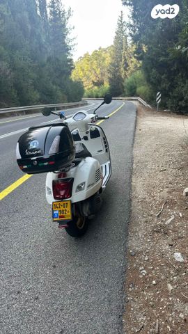 פיאג'ו וספה GTS300 סופר