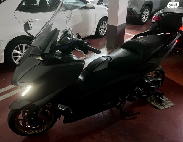 ימאהה Tmax 560 Tech