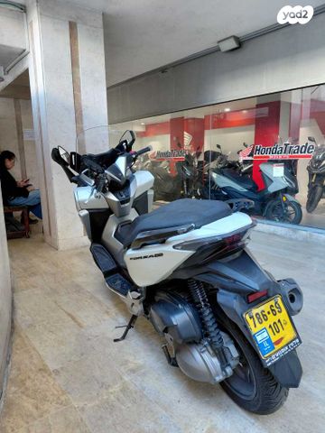 הונדה פורזה NSS300