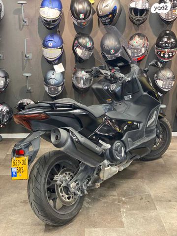 ימאהה Tmax 560 Tech