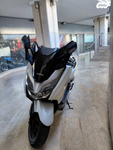 הונדה פורזה NSS300