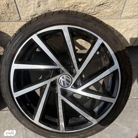 feedItemObj.data.row_1