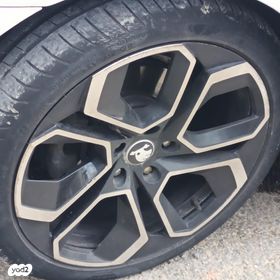 feedItemObj.data.row_1