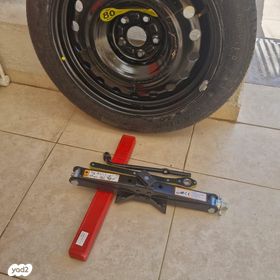 feedItemObj.data.row_1