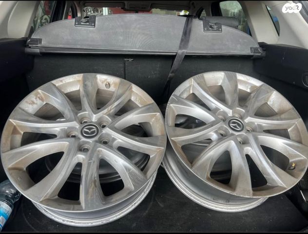 feedItemObj.data.row_1