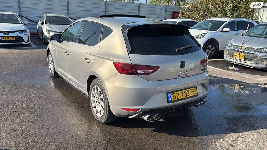 מודעת רכב סיאט לאון 2