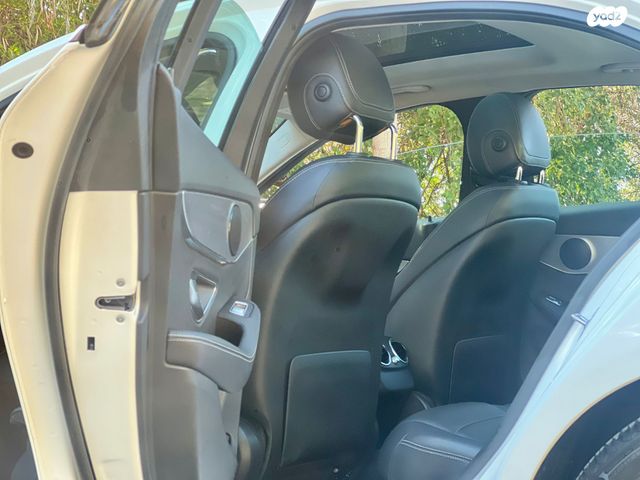 מרצדס-בנץ C-class