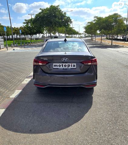 יונדאי אקסנט i25