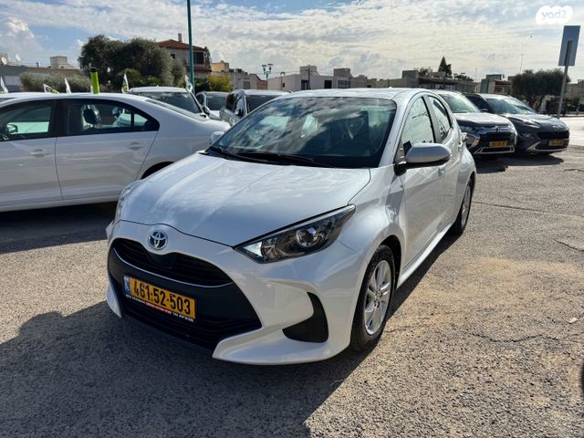 מודעת רכב טויוטה יאריס