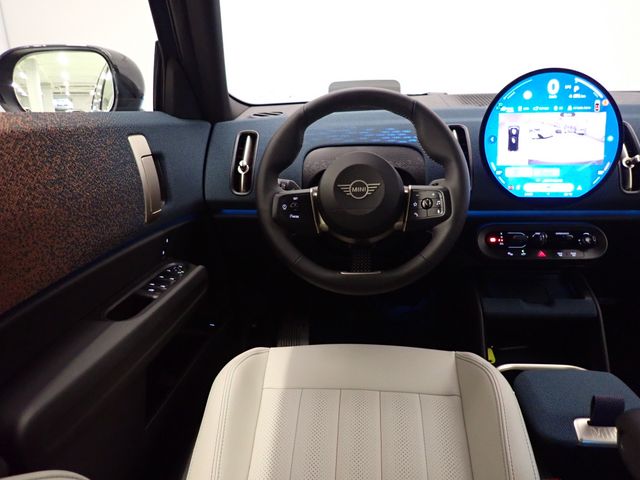 מיני קאנטרימן