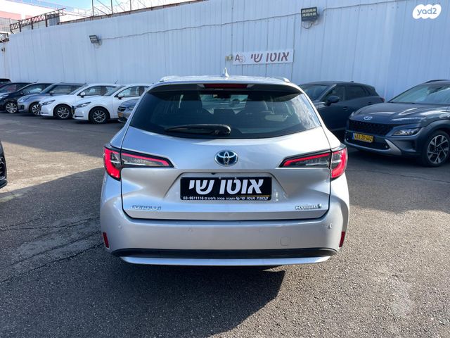 טויוטה קורולה