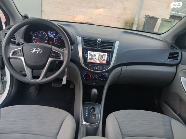 יונדאי אקסנט i25