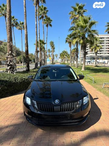 סקודה אוקטביה