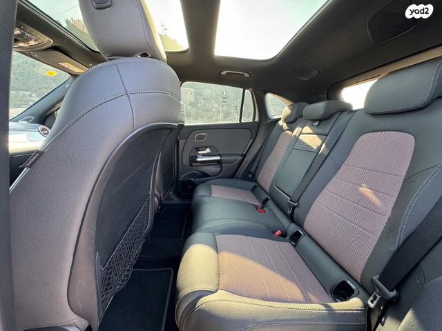 מרצדס-בנץ EQA